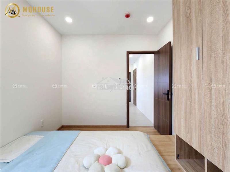 1pn thang máy hầm xe bảo vệ có người giặt sấy giao tận phòng