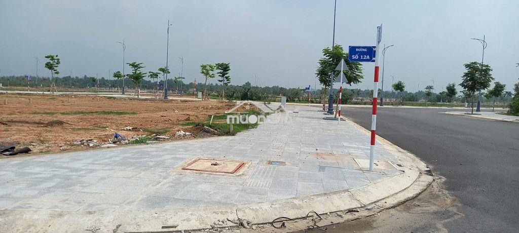 Thanh lý nền 100m2 5x20,vị trí đẹp, giá chỉ 1,5 tỷ bao thuế phí,sổ sẵn - 2