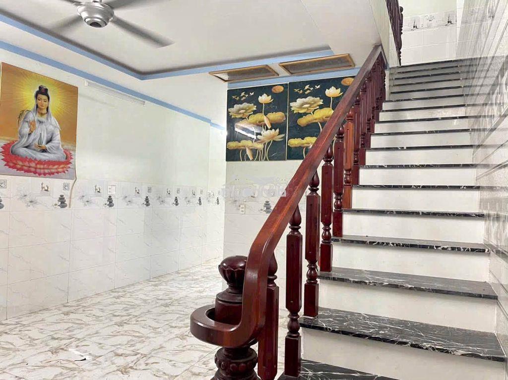 Cho thuê nhà trệt lầu 100m2 gần chợ phú an 3 phòng ngủ giá 7,5 tr/ - 3