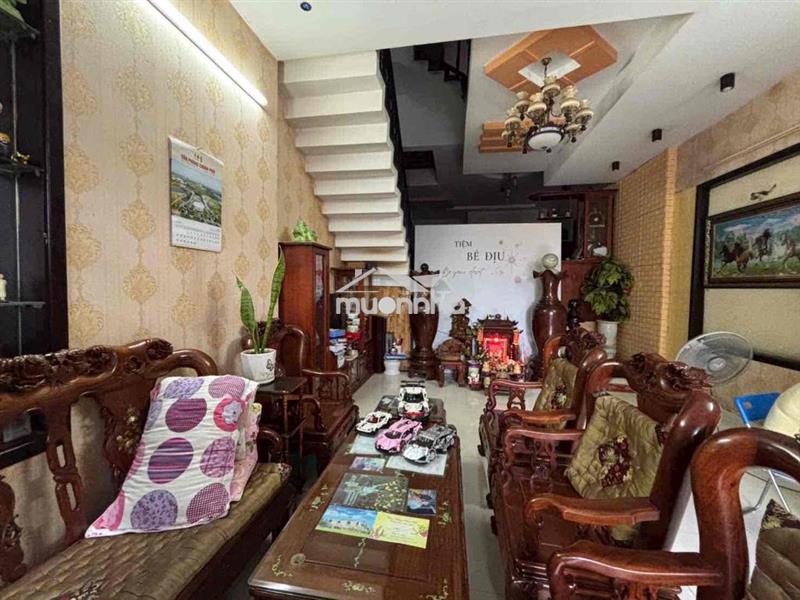 Bán nhà 3 tầng mt vũ ngọc phan đường 7m5 ngay chợ hoà khánh
