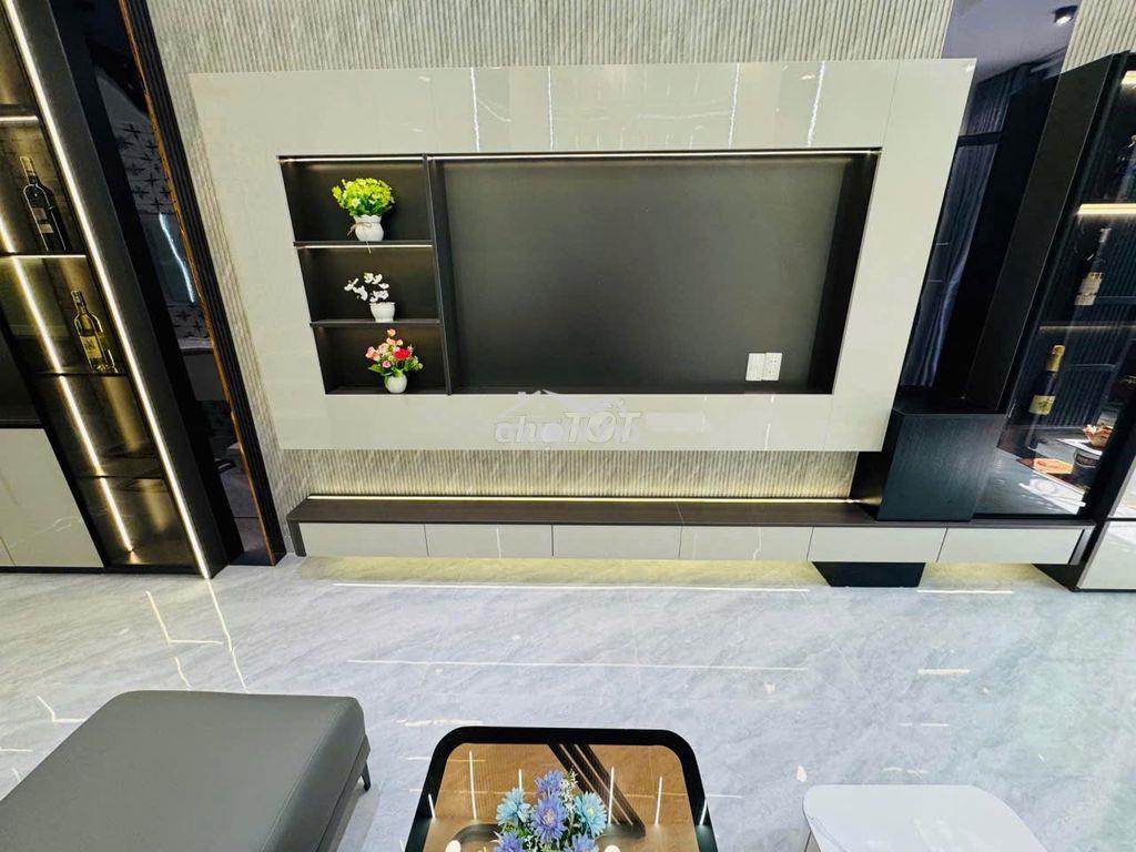 Hẻm xe hơi - sát mặt tiền - bùi quang là - 45 m2 - 3 phòng ngủ - 2