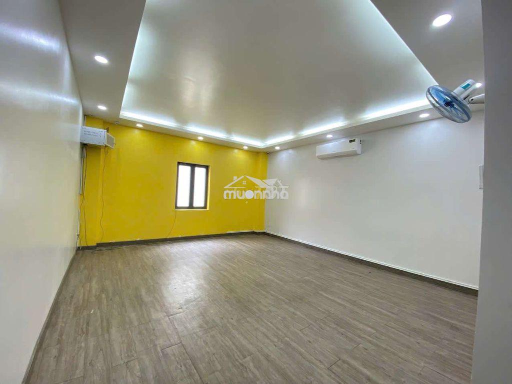 Văn phòng giờ tự do 24/7 120m2 giá 19 triệu/tháng mặt tiền trường sơn - 2