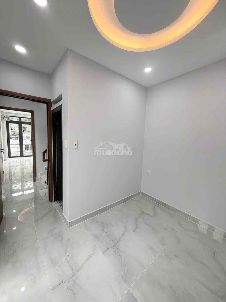 Bán nhà mới 2 tầng khu dân cư hẻm rộng thông thoánh đường đoàn văn bơ - 3