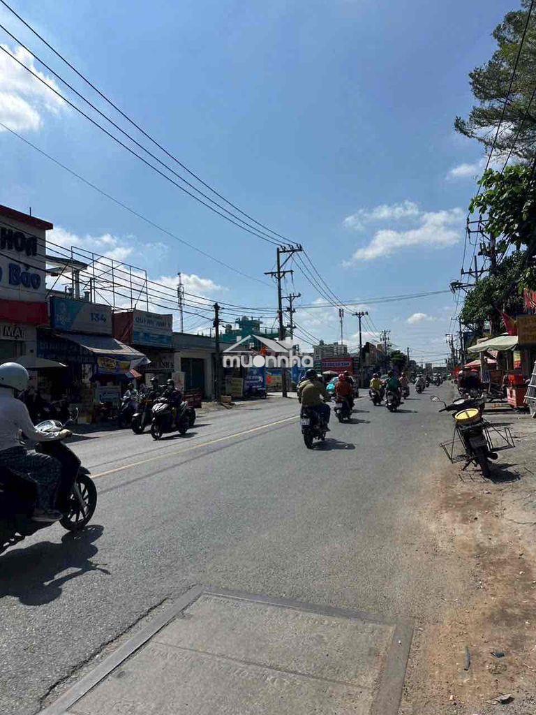 Cho thuê nhà mặt tiền lê văn khương kd buôn bán..dt:4,1x30m cấp 4, - 2
