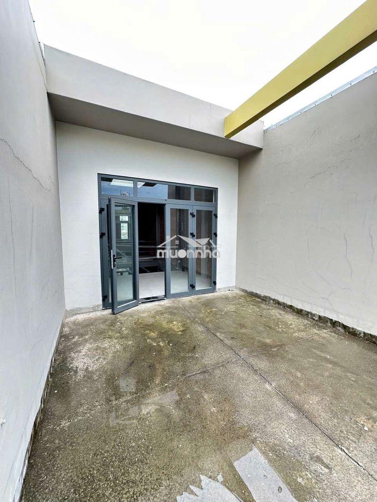 Bán căn nhà phố bcon 1 trệt 3 lầu, 8ty5, nhận nhà ngay, sổ hồng  - 4