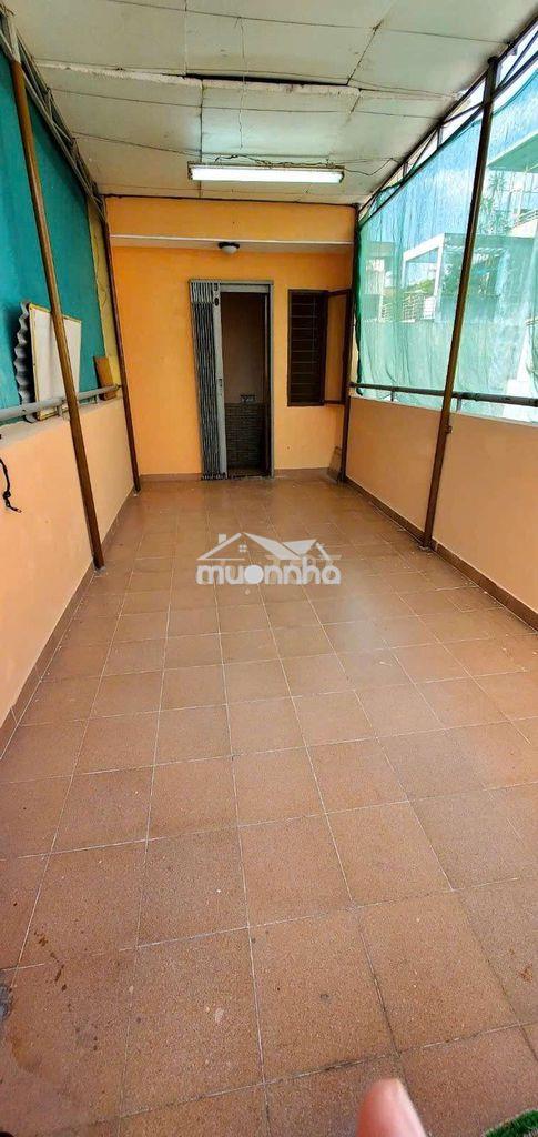 🏠🏠 Cho thuê nhà hẻm 4m đường phan văn trị, p2, q5
💢 dt 3m❌8m - 3