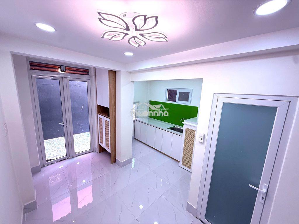 🌹🌹70 tr chính chủ bán nhà khu phan xích long 3 phòng ngủ  - 2