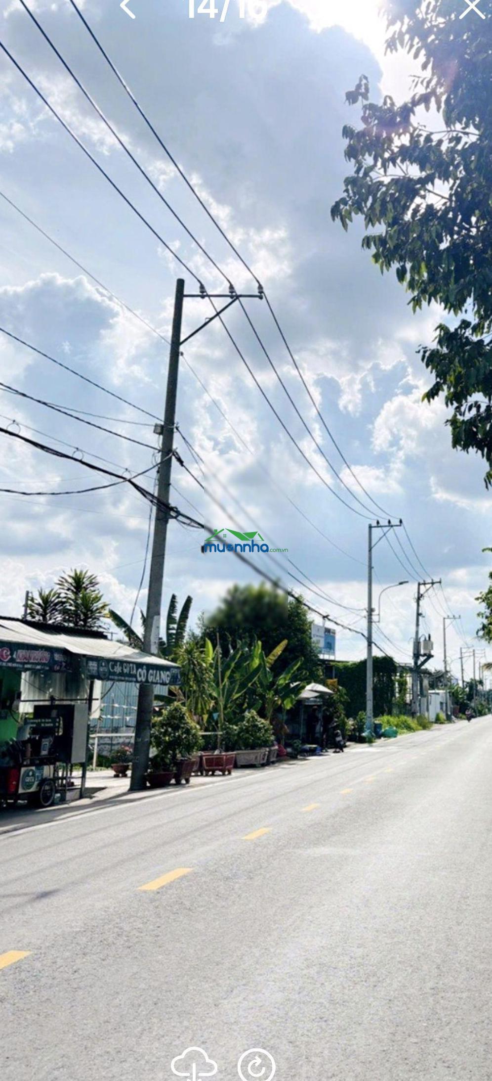 Bán nhà - dt 4,3 x 25 m (107m2) - 1 trệt 1 lầu, 4pn - 4wc, phòng khách, bếp, sân đậu xe hơi - 3