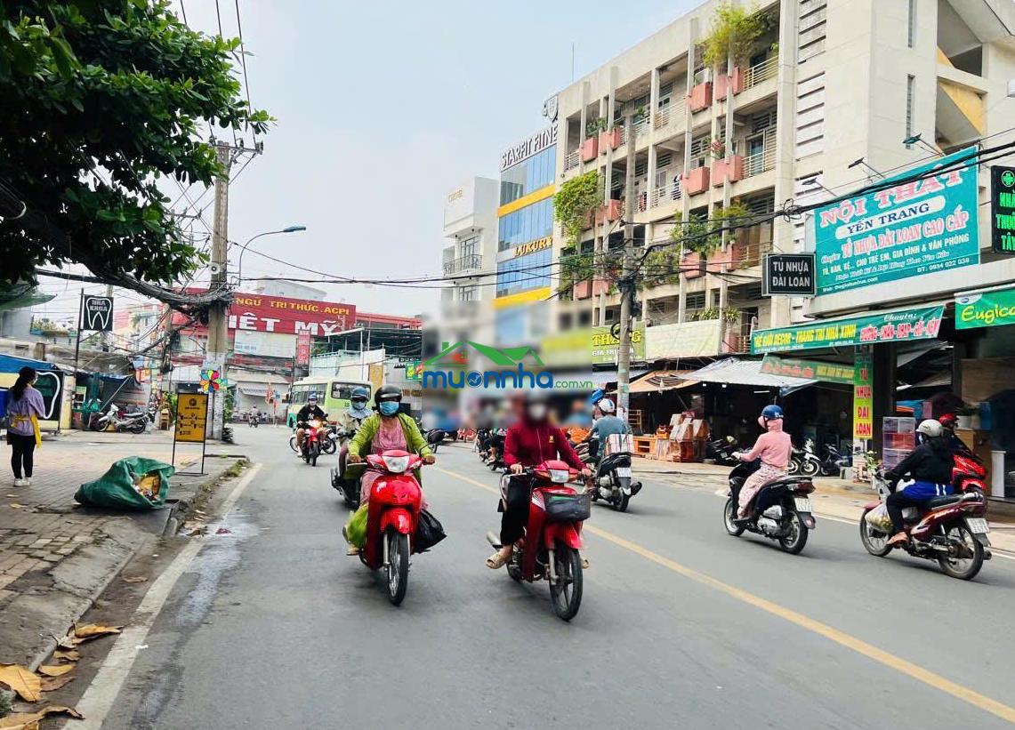 Hiếm - chỉ 3.4 tỷ nhà đường 12m ngay chợ thủ đức - 42m2 thổ cư ngang gần 4m x 13m - 2