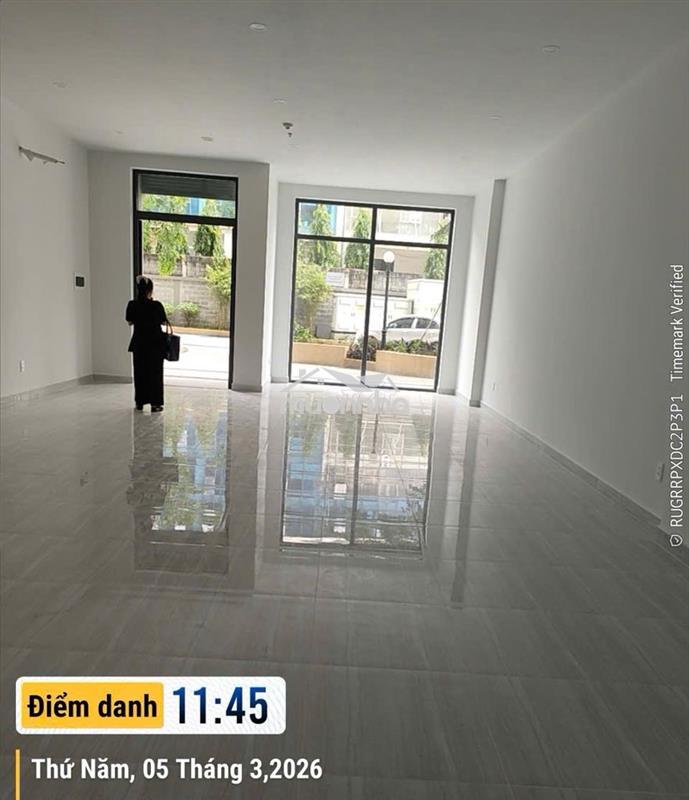 Cho thuê shophouse chung cư 67m2, giá chỉ 7tr/ tháng