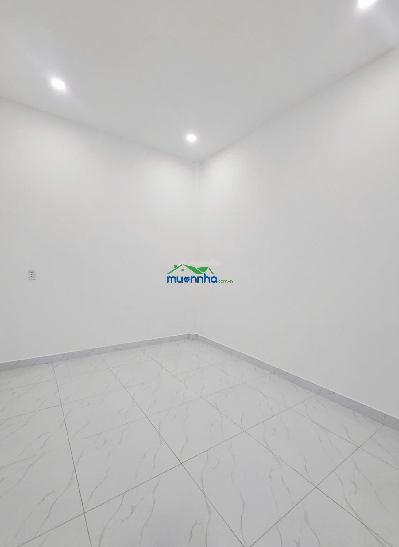 Nhà mới hẻm xe hơi huỳnh thị hai, 5.4x15m - 2