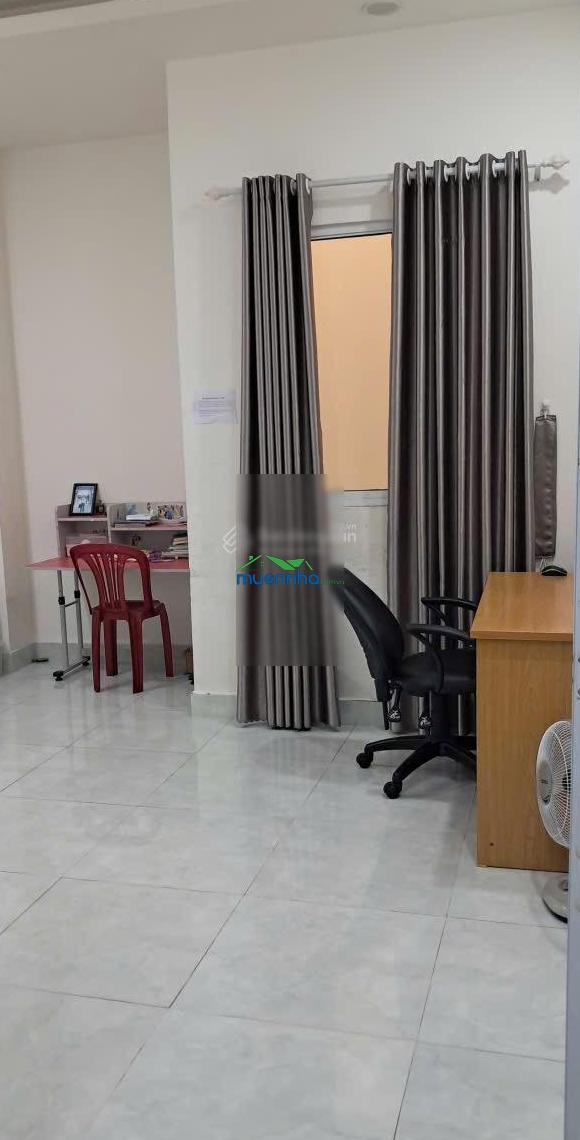 Cần bán gấp nhà vườn lài gần cầu sắt, nhà 3 lầu giá tốt - 4