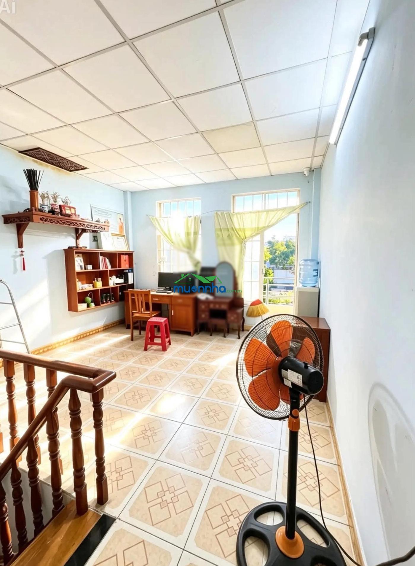 Nhà đẹp nhỉnh 4 tỷ xe hơi tới cửa thới an q.12 - 2 tầng - 3pn - - 2