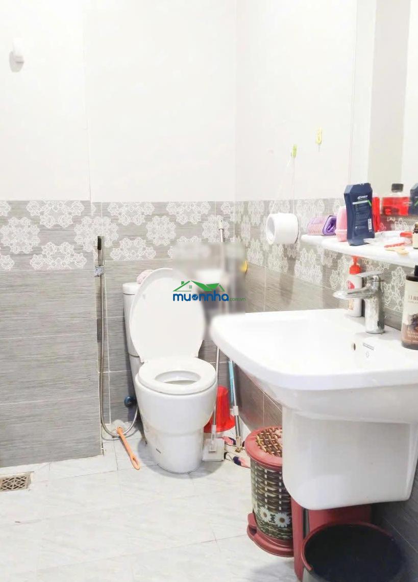 Giá : 7.25 tỷ ( tl ) bán nhà đường số 22. phường linh đông. hẻm nhựa xe hơi. nhà 1 trệt 2 l - 4