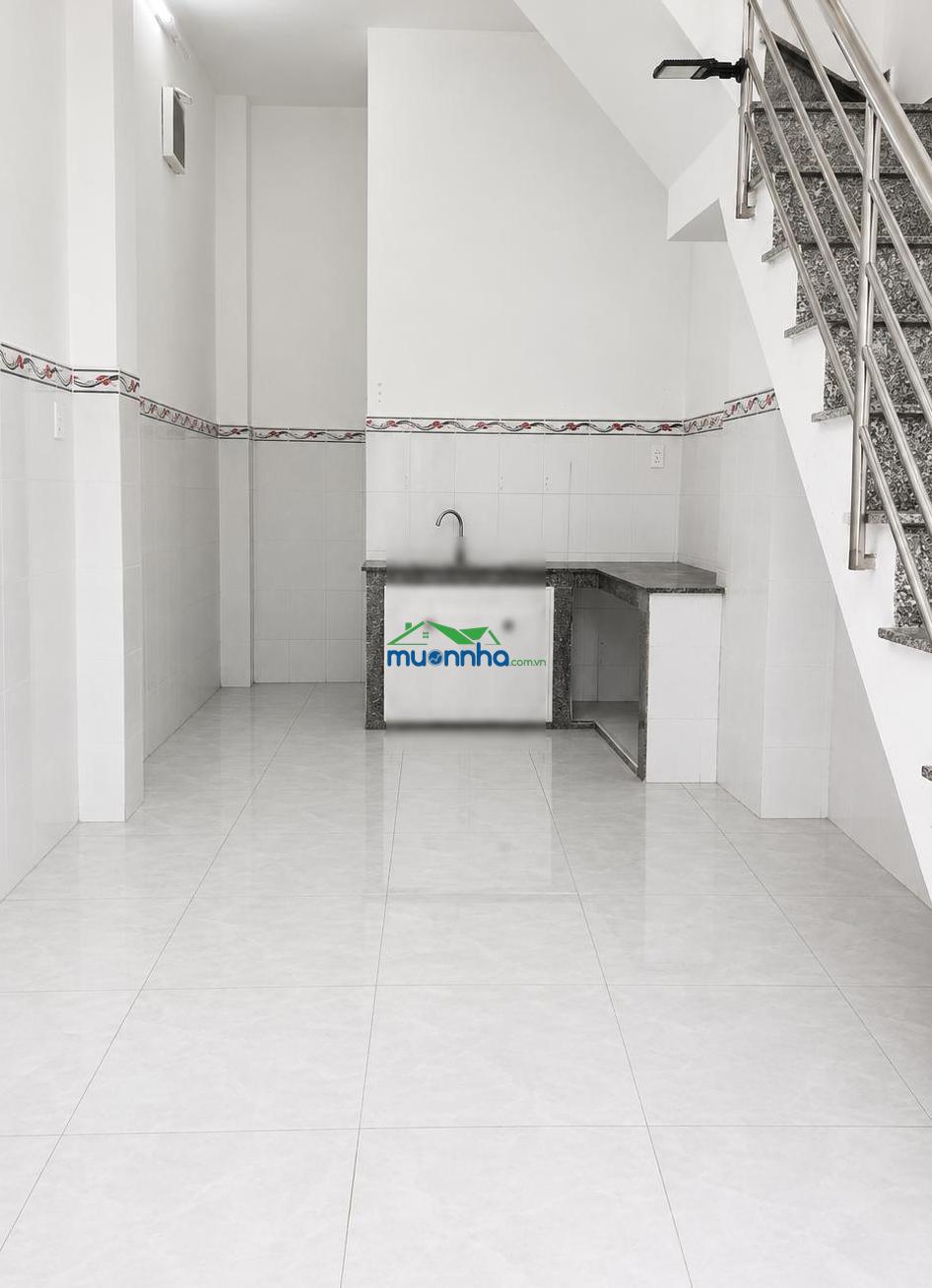 Vợ chồng 2 con - nhỉnh 2 tỷ, vuông vức, mê ly, sổ hồng riêng - 2