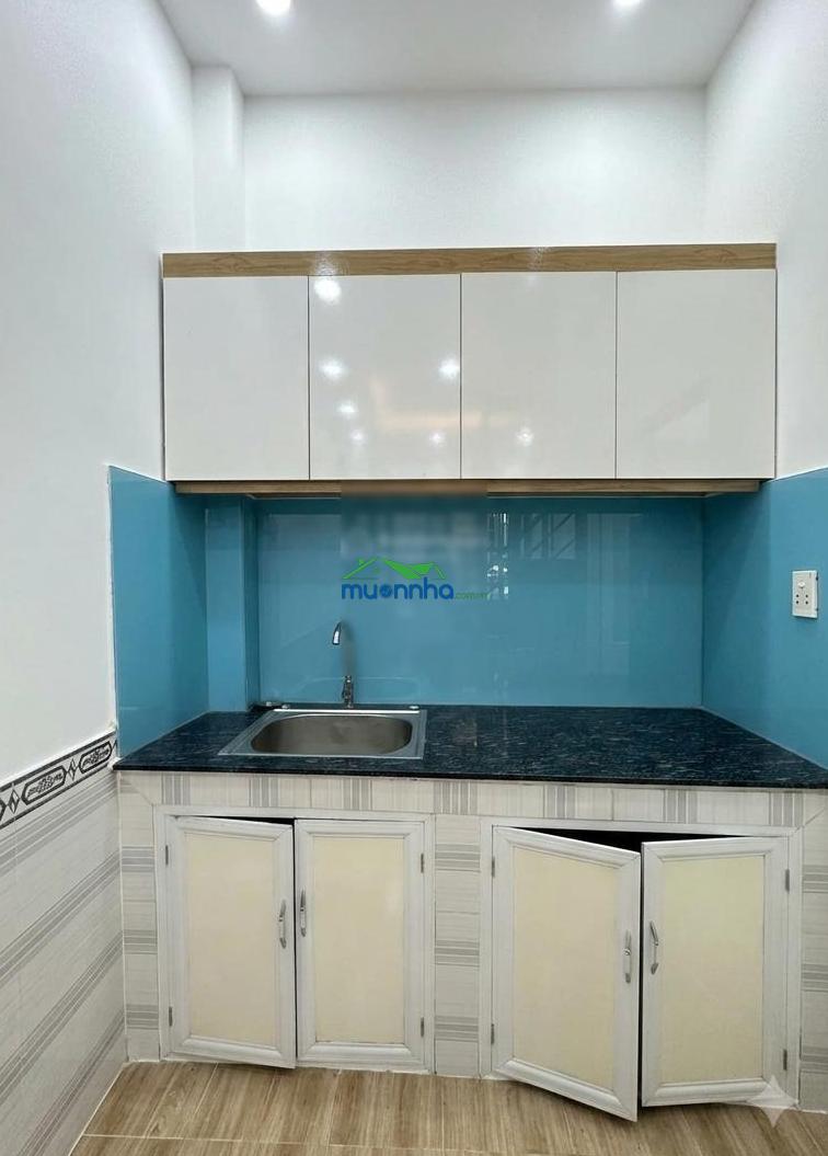Nhà mới xây ngay siêu thị metro quận 12, cách gò vấp chỉ 500m !!! - 2