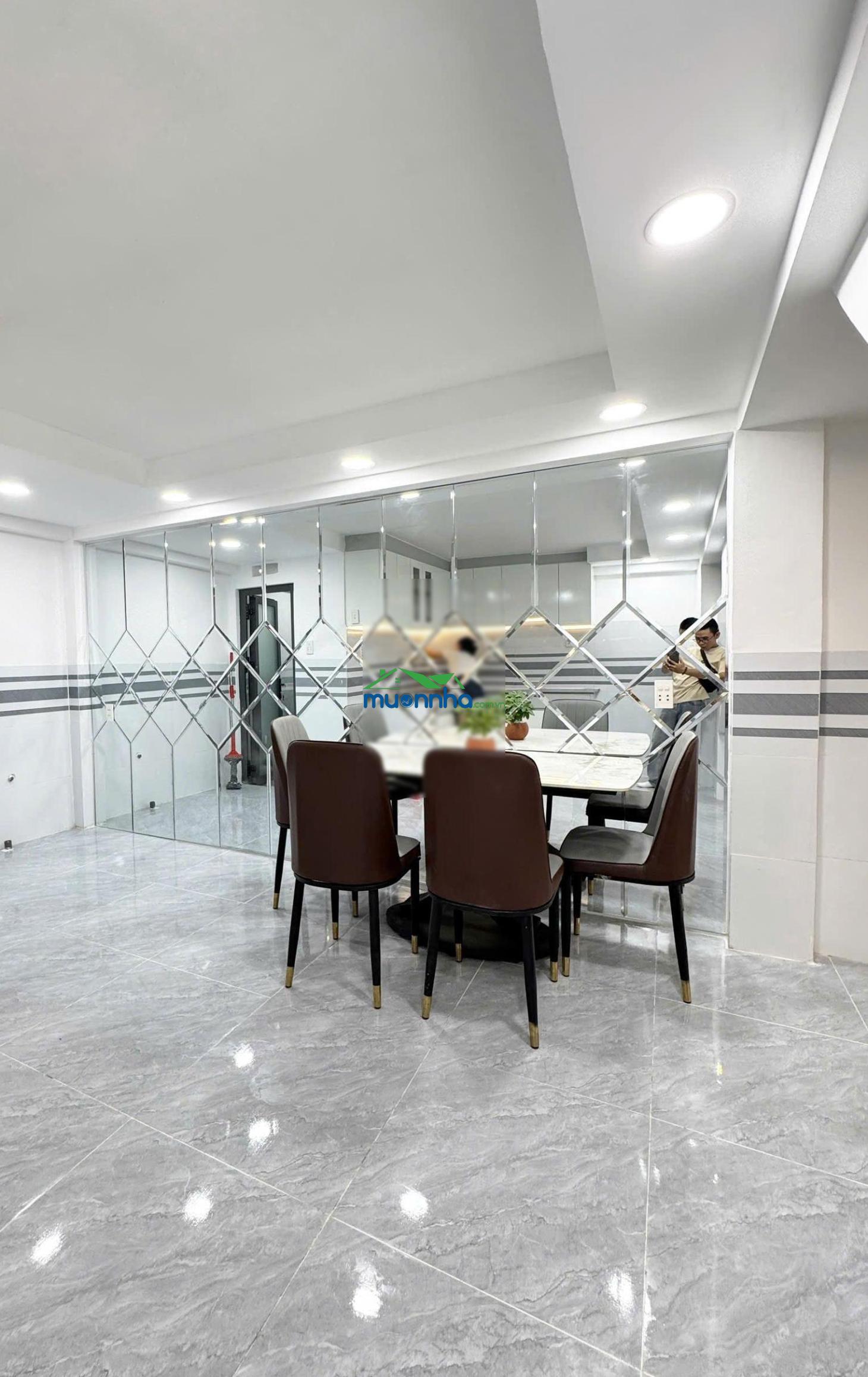 Nhà lầu đường dương tự quán 67m 6,85 tỷ - 3