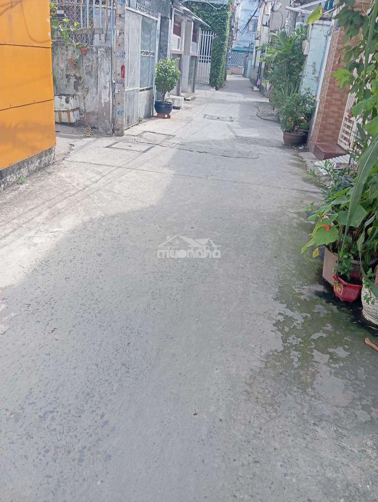 Bán nhà 2 tầng _ đường số _ cạnh gigamaill _ 4 x 16 _ giá 3,9 tỷ