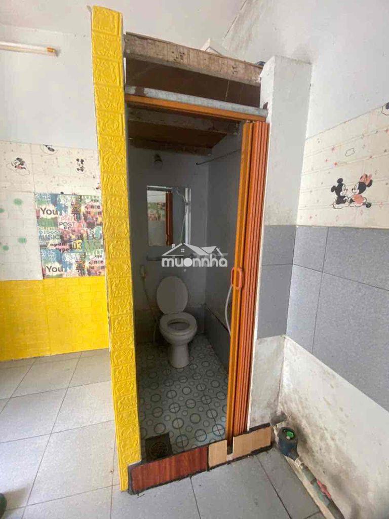 Phòng trọ rẻ chỉ 1tr6 có ban công - 3