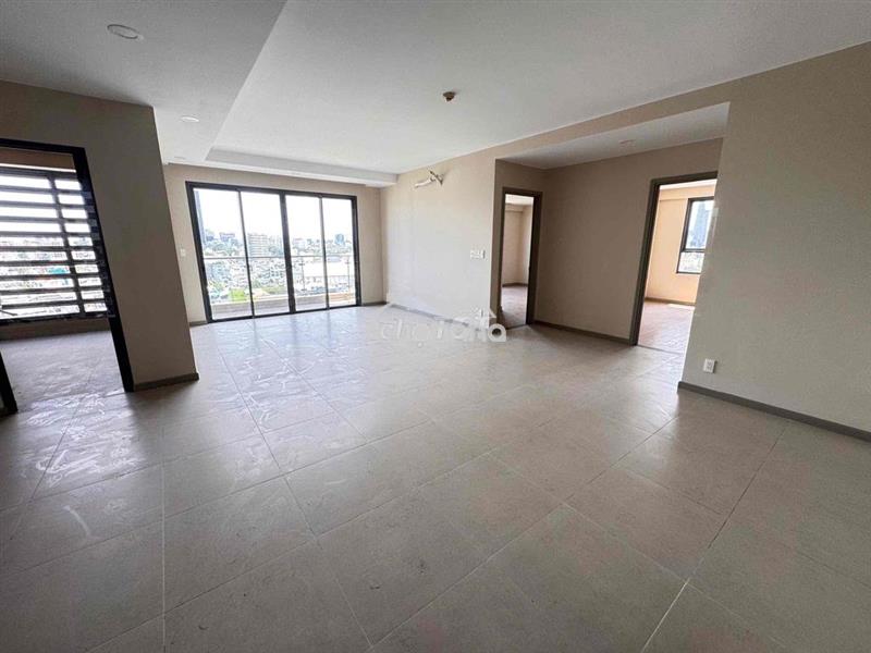 Cho thuê gold view 3pn 2wc nội thất cơ bản 20tr/th giá gốc chủ đầu tư