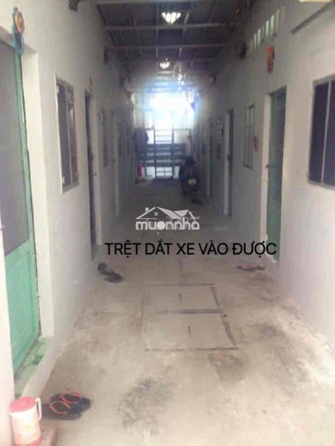 Phòng trệt gác cao, toilet riêng, gần chợ bình trị đông, tỉnh lộ 10 - 2