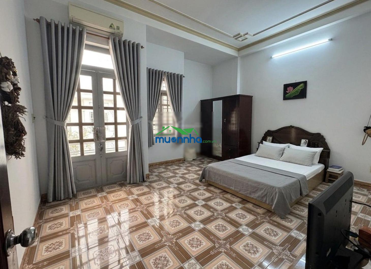 Bán nhà hxh 6m phạm văn chiêu 65m2 x4 tầng 6tỷ98