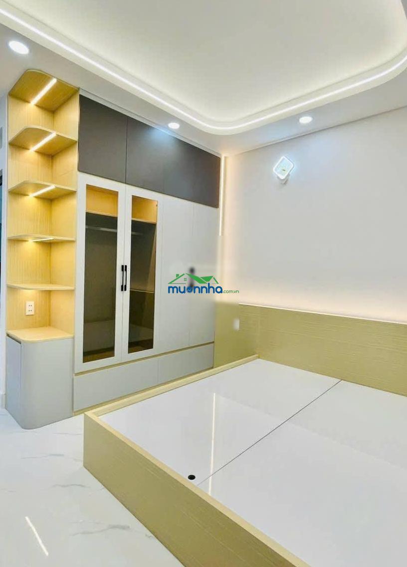 Cần thu hồi vốn, bán nhanh căn góc 2 mặt tiền 5 tầng mới tinh, hẻm 8m lê văn quới - 8,6 tỷ - 4