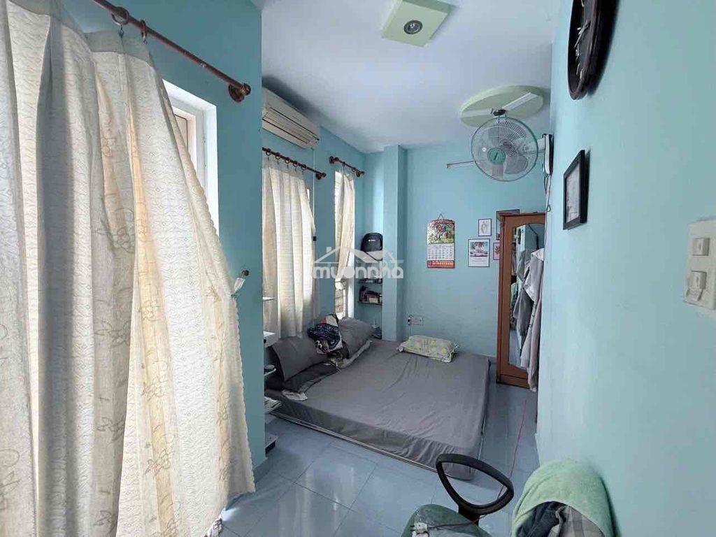 Nhà bán quang trung - 5 x 10.5m - 4 tầng đúc - gần emart 2 - 4 tỷ 9 tl - 4