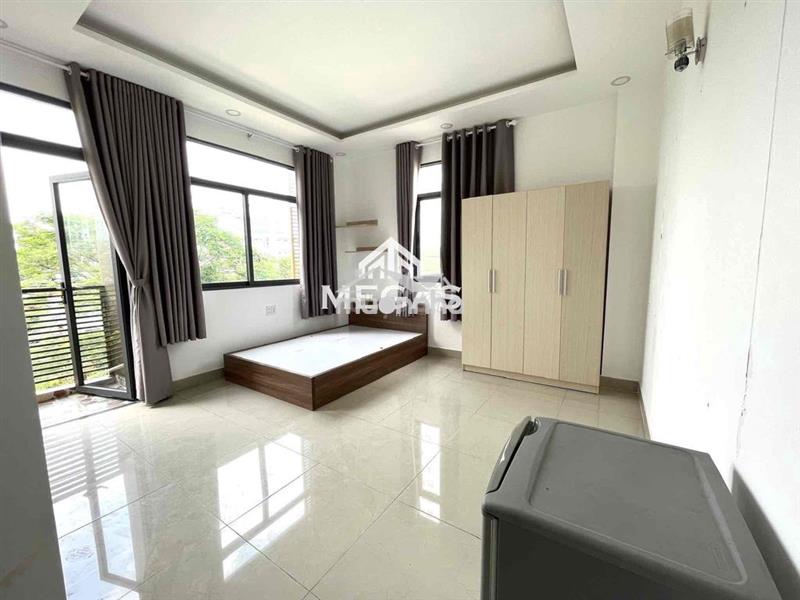 Khai trương 30p mới xây giá rẻ cửa sổ trời qua huflit 5p