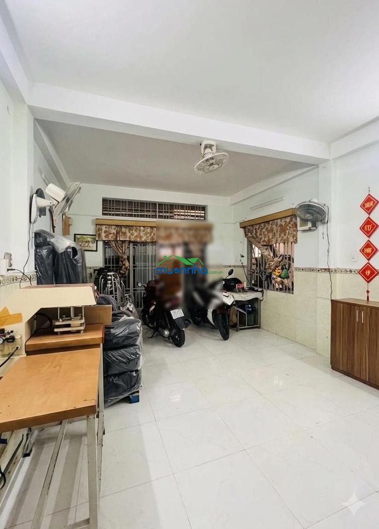 Bán gấp nhà hẻm ô tô cách mạng tháng tám 84m2, 4,5x18,5 btct 3 tầng 5pn chỉ có 8,5 tỷ.