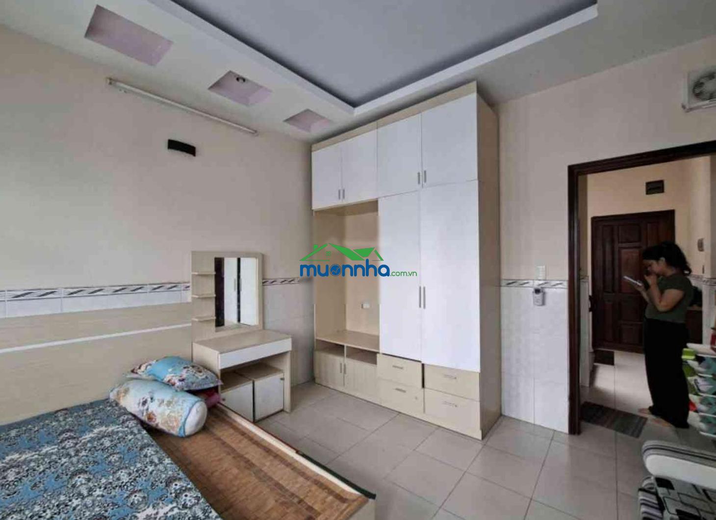 Đường âu cơ - ngay vòng xoay lê đại hành quận 11 - nhà 5 tầng hẻm ô tô - cách 50m ra mặt tiền - 3