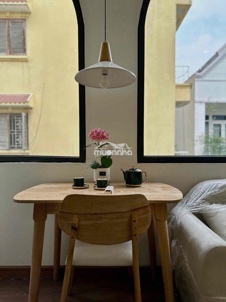 Studio ban công view xanh - full cửa sổ kính ngay tân định q1 - 3
