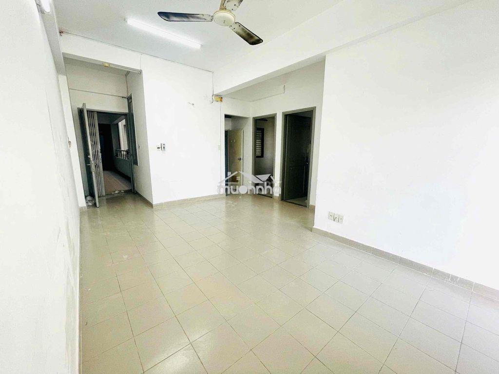 Cho thuê chung cư phú thọ, ngay vòng xoay lê đại hành, quận 11 - 2