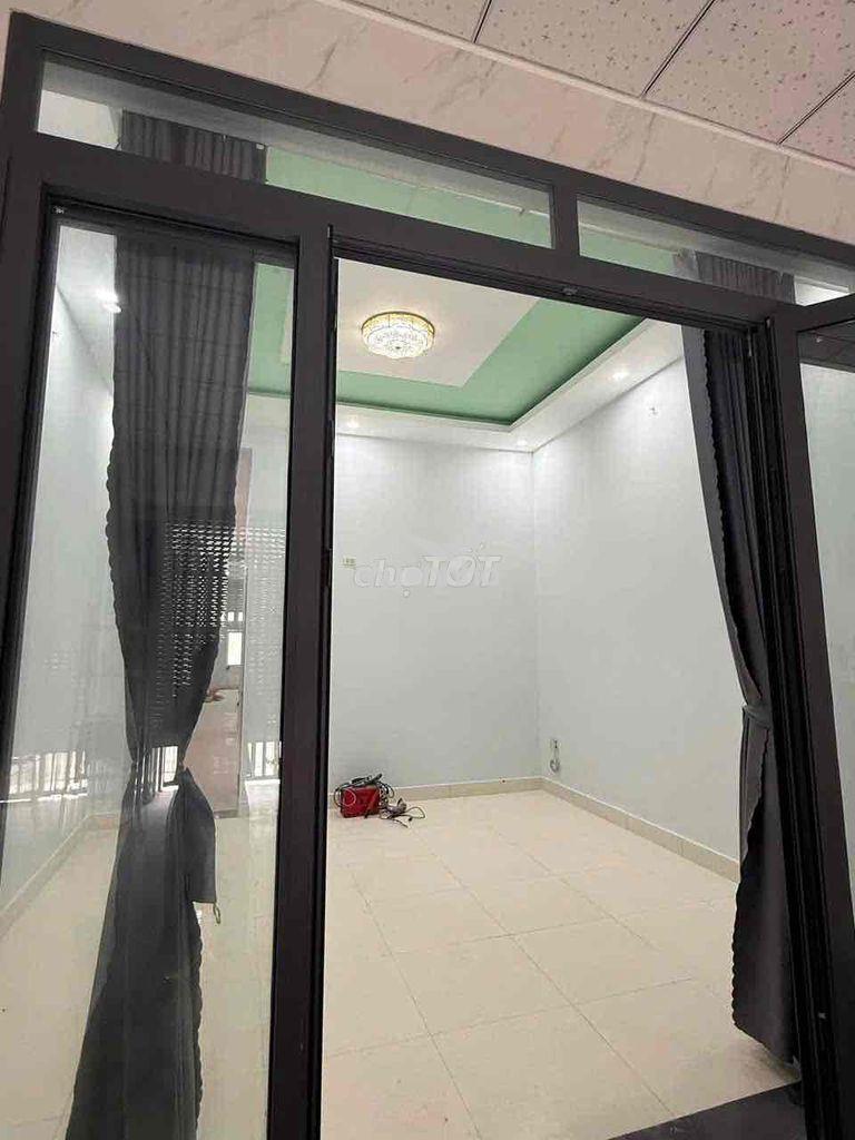 Cho thuê nhà 1trệt 1lầu - gần bv đồng nai, chợ lý văn sâm - giá: 9tr