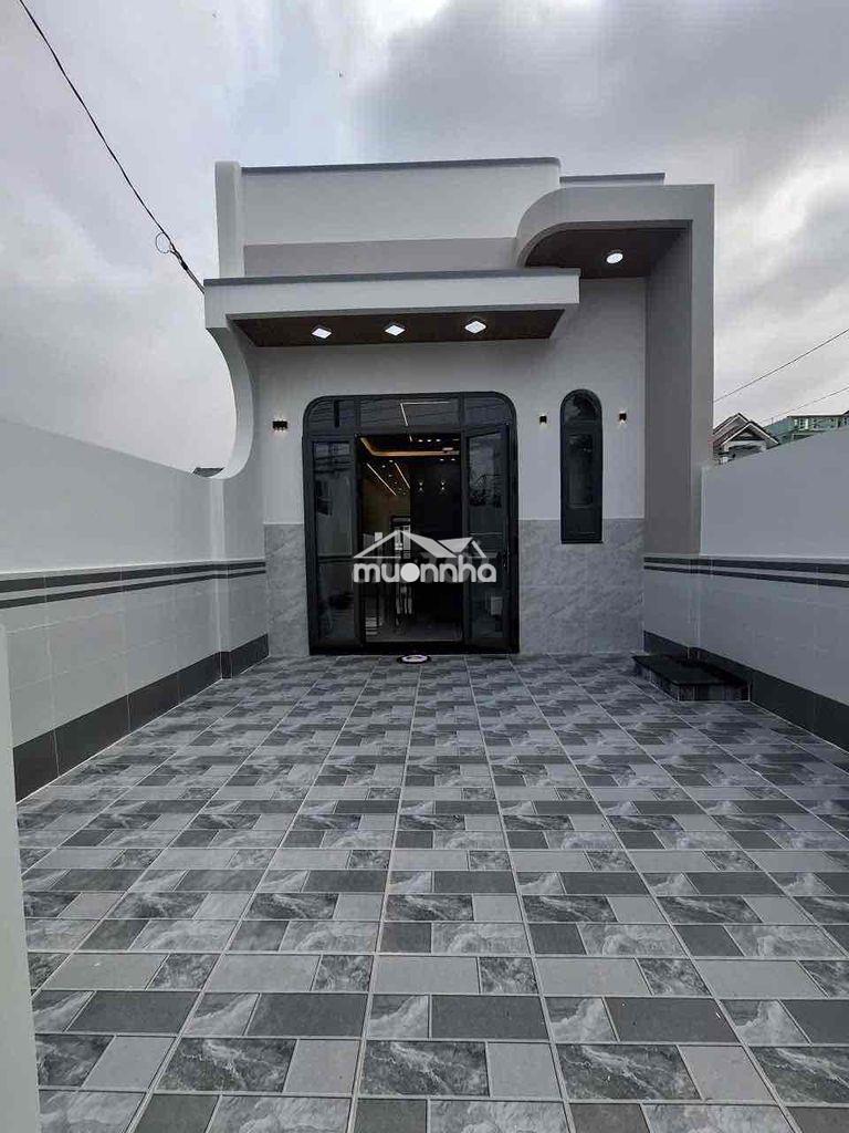Nhà thổ cư xây kiểu vườn 5x20 giá full 685tr