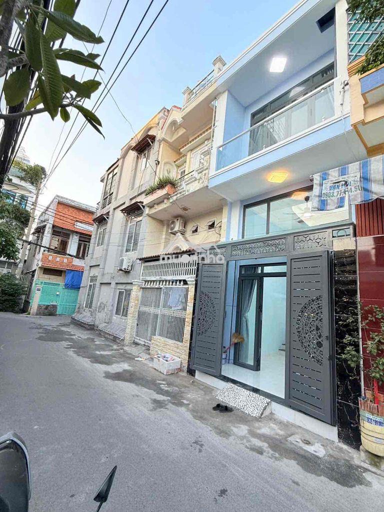 Bán nhà hxh phạm văn đồng 1 trệt 2 lầu ngay gigamail