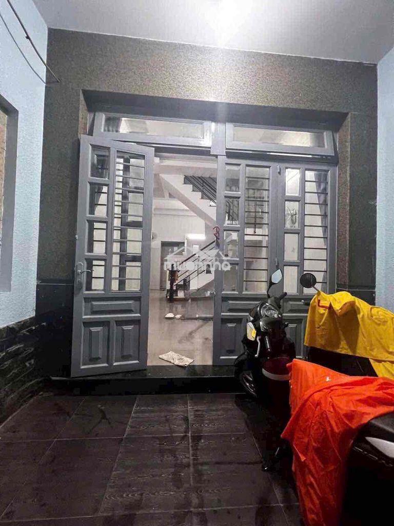 Cho thuê nhà nguyên căn hẻm thông đường trần thái tông (4x12m) - 2pn
