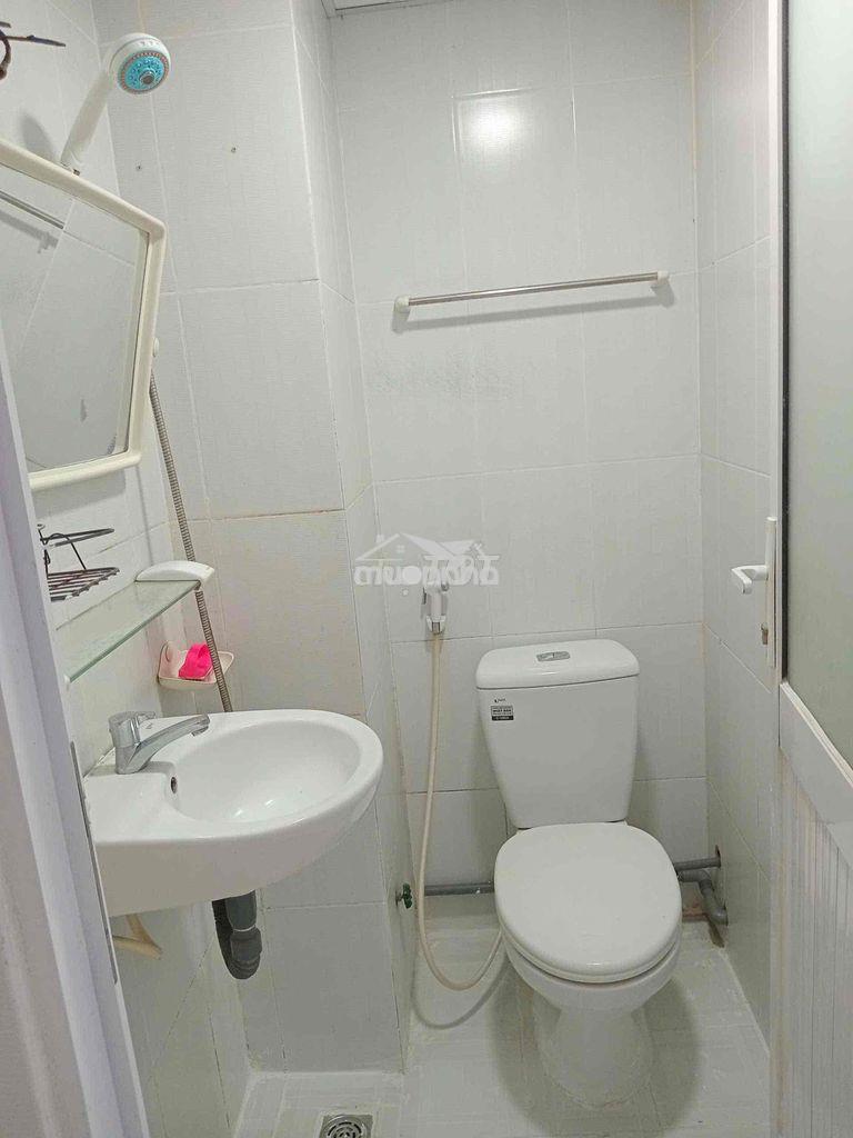 Nhà 5 phòng ngủ 3x12 nguyễn tiểu la. hẻm xe hơi - 4