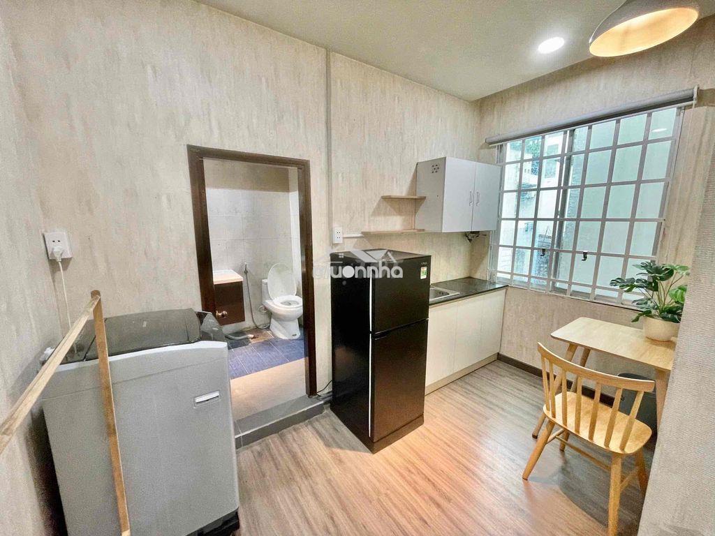 🏡Căn hộ 1pn tách bếp full nội thất | máy giặt riêng | rộng rãi -  q1 - 4
