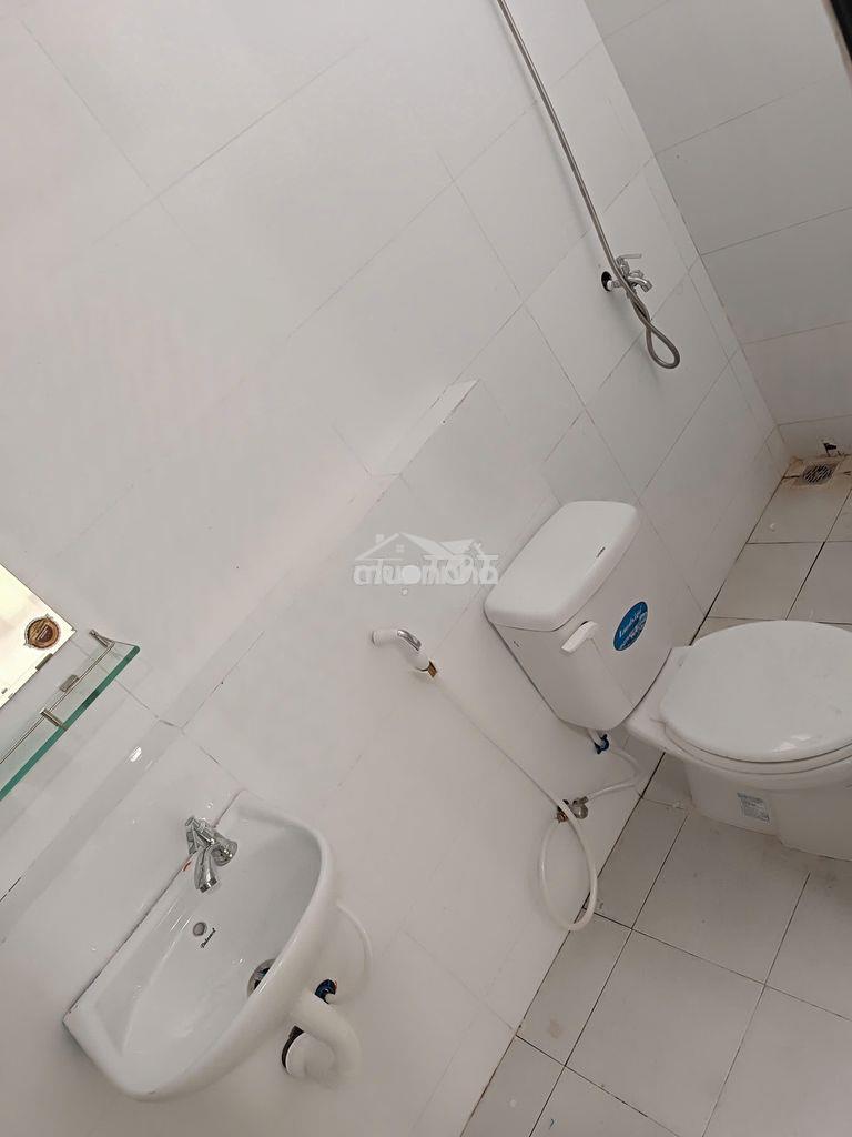 Bán căn góc 67 m2 (2pn 2 wc) - 1,6 tỷ (nhận nhà ngay) - 2