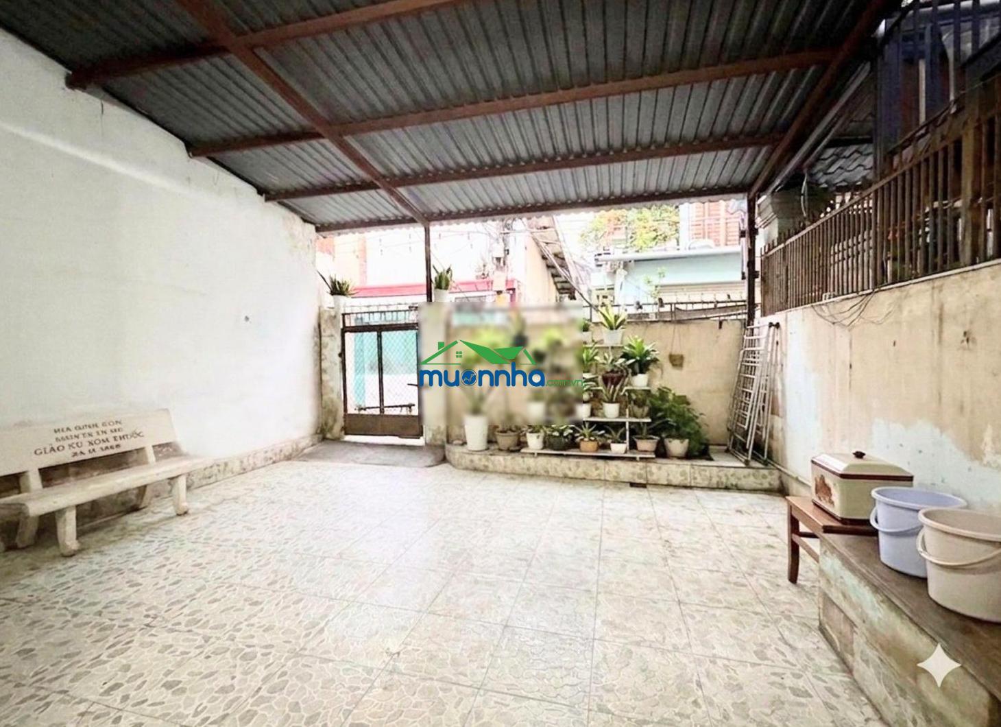 Nhà chính chủ gấp bán, 3 tầng, ngang 5.5m, đối diện vincom quang trung, nhỉnh 6tỷ - 3