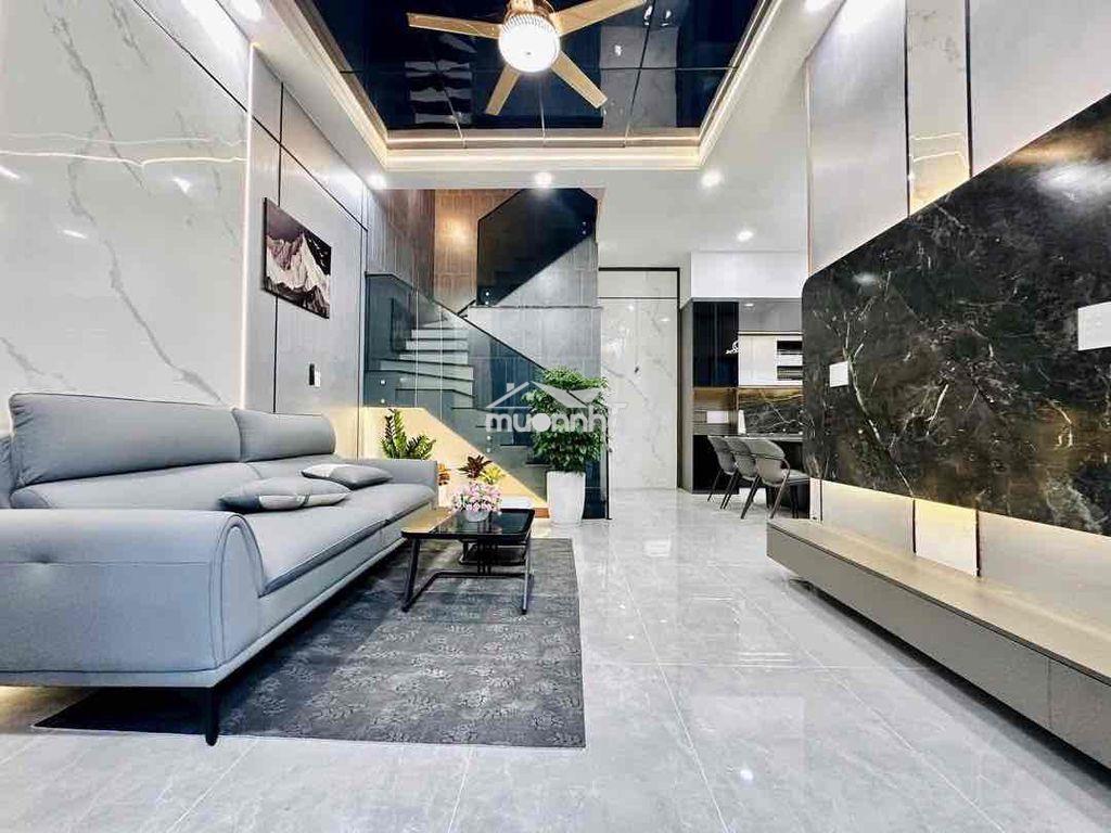 Nhà 1 trệt 2 lầu full nội thất, sổ sẵn, công chứng - 2