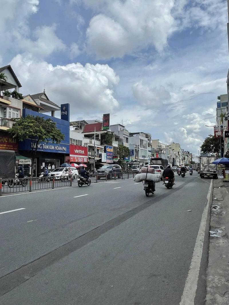 Nhỉnh 8 tỷ- mặt tiền dương bá trạc q8- dt 4x15m
