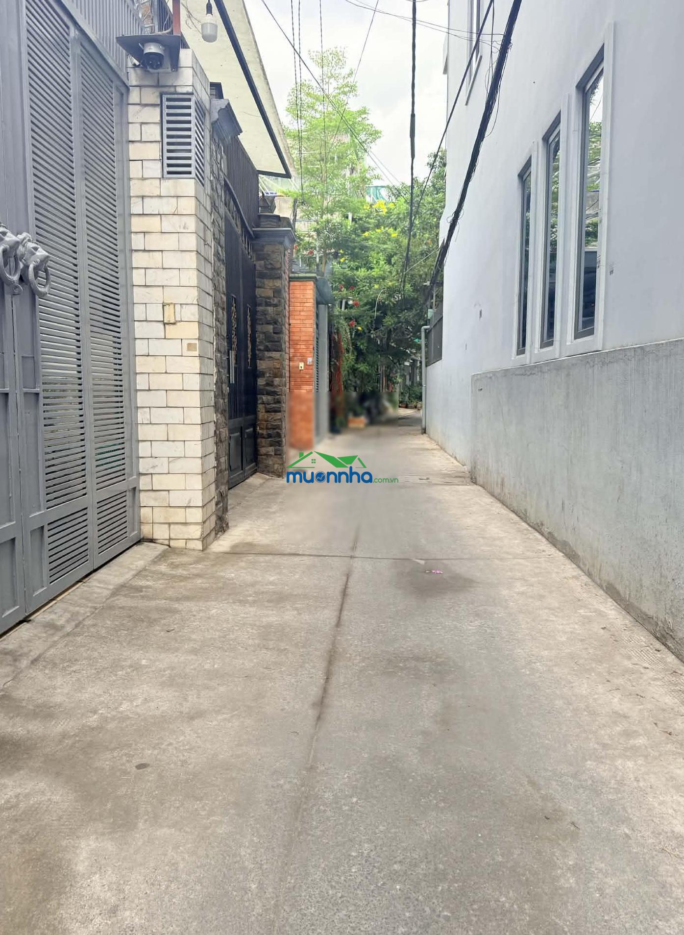 Nguyễn hữu tiến - p. tây thạnh - 5x13,5m - ngang 5m bề thế - nhà btct 3 tầng - 4pn - 3