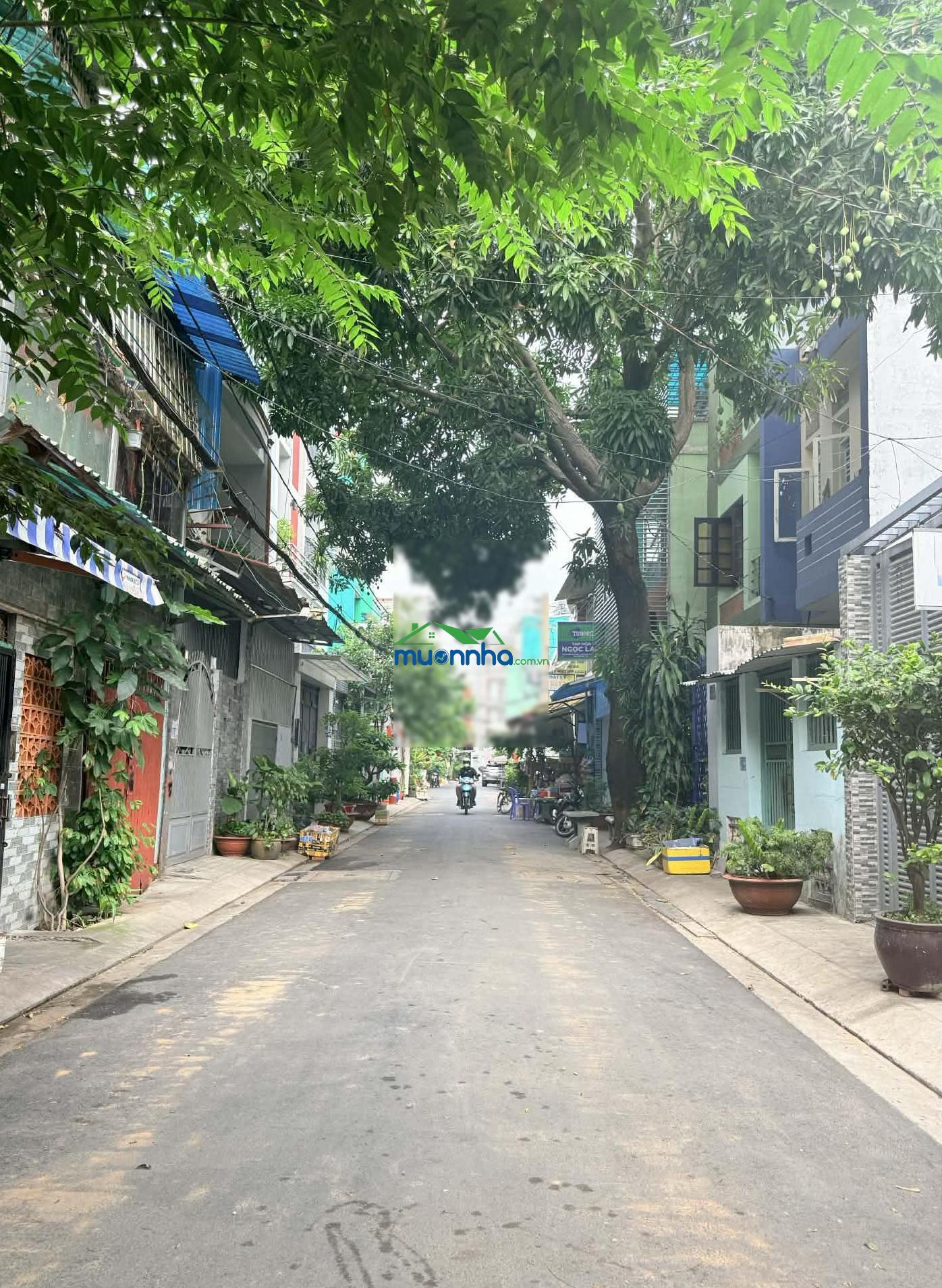 Nguyễn hữu tiến - p. tây thạnh - 5x13,5m - ngang 5m bề thế - nhà btct 3 tầng - 4pn