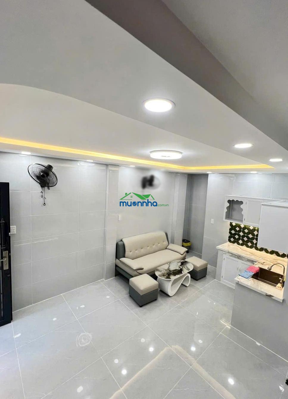 Nhà mới quận 11 chỉ 3 tỷ 3 - dọn vào ở ngay- ngay trục đường 3/2 - dt : 4x6 đẹp