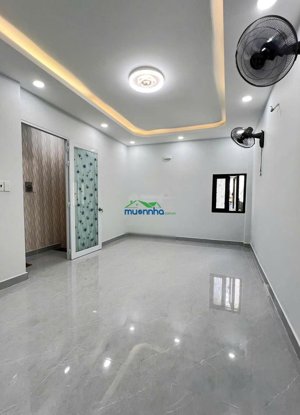 Nhà mới quận 11 chỉ 3 tỷ 3 - dọn vào ở ngay- ngay trục đường 3/2 - dt : 4x6 đẹp - 3