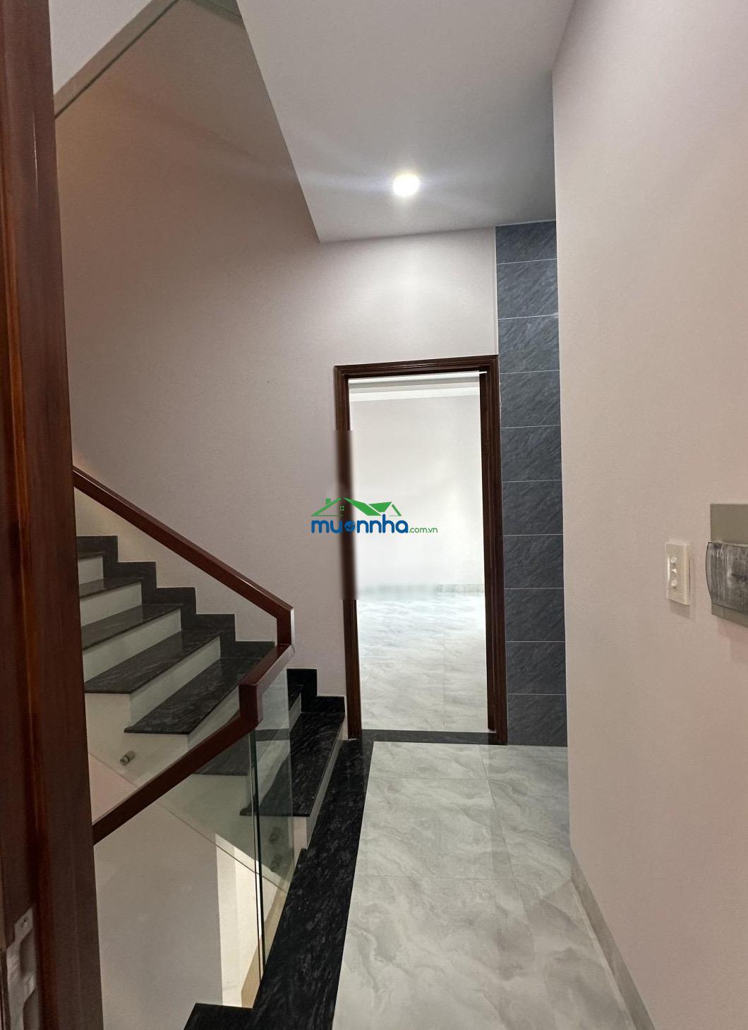 Hẻm lê trọng tấn - tân phú - nhà 4 tầng xây mới - hoàn công đủ - 4,2x10,5m - chính chủ bán