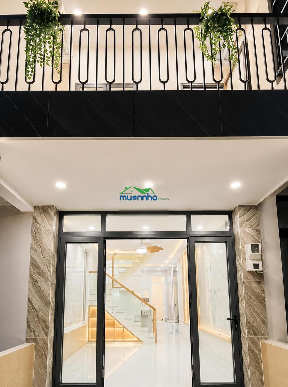 Quận 11 nhà đẹp chỉ 6 tỷ hơn thương lượng hẻm 4m minh phụng cách mặt tiền đúng 1 căn! dts: 83,4m2