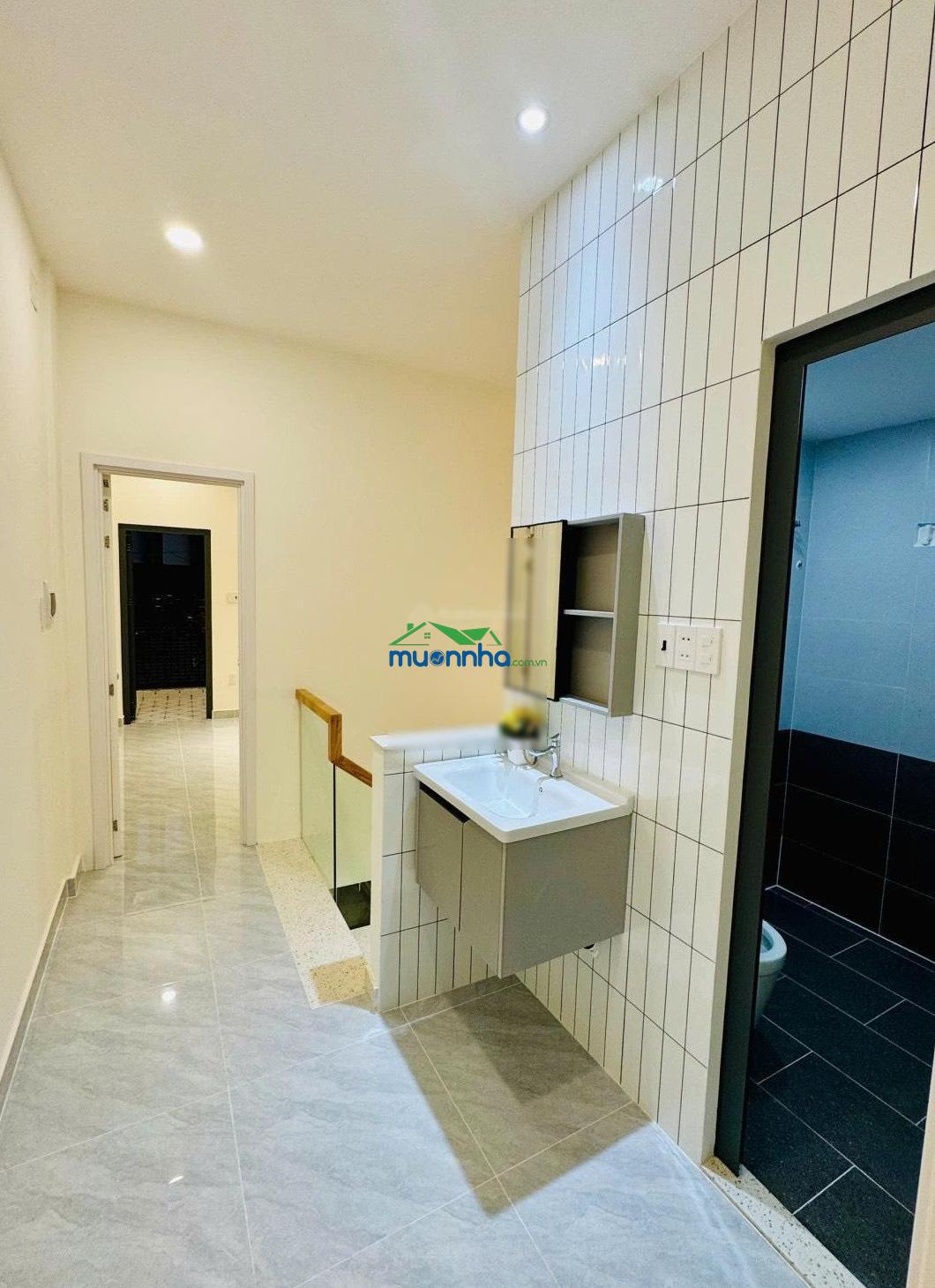 Bán nhà minh phụng p.9 q.11 gần cư xá lữ gia 45m² 2 tầng 3pn 6.79t tl